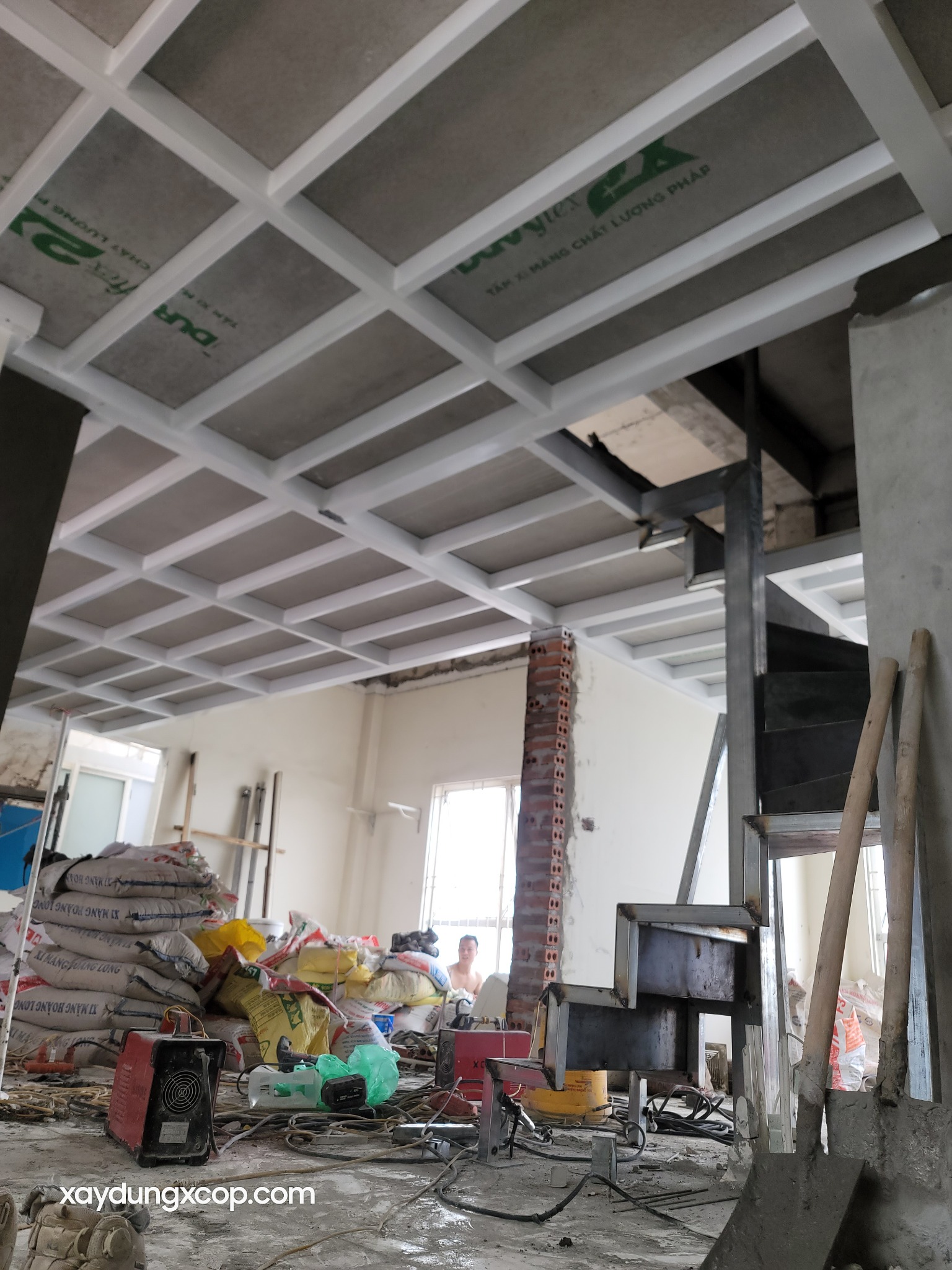 FLC Mỹ Đình — thi công khung sàn và cầu thang
