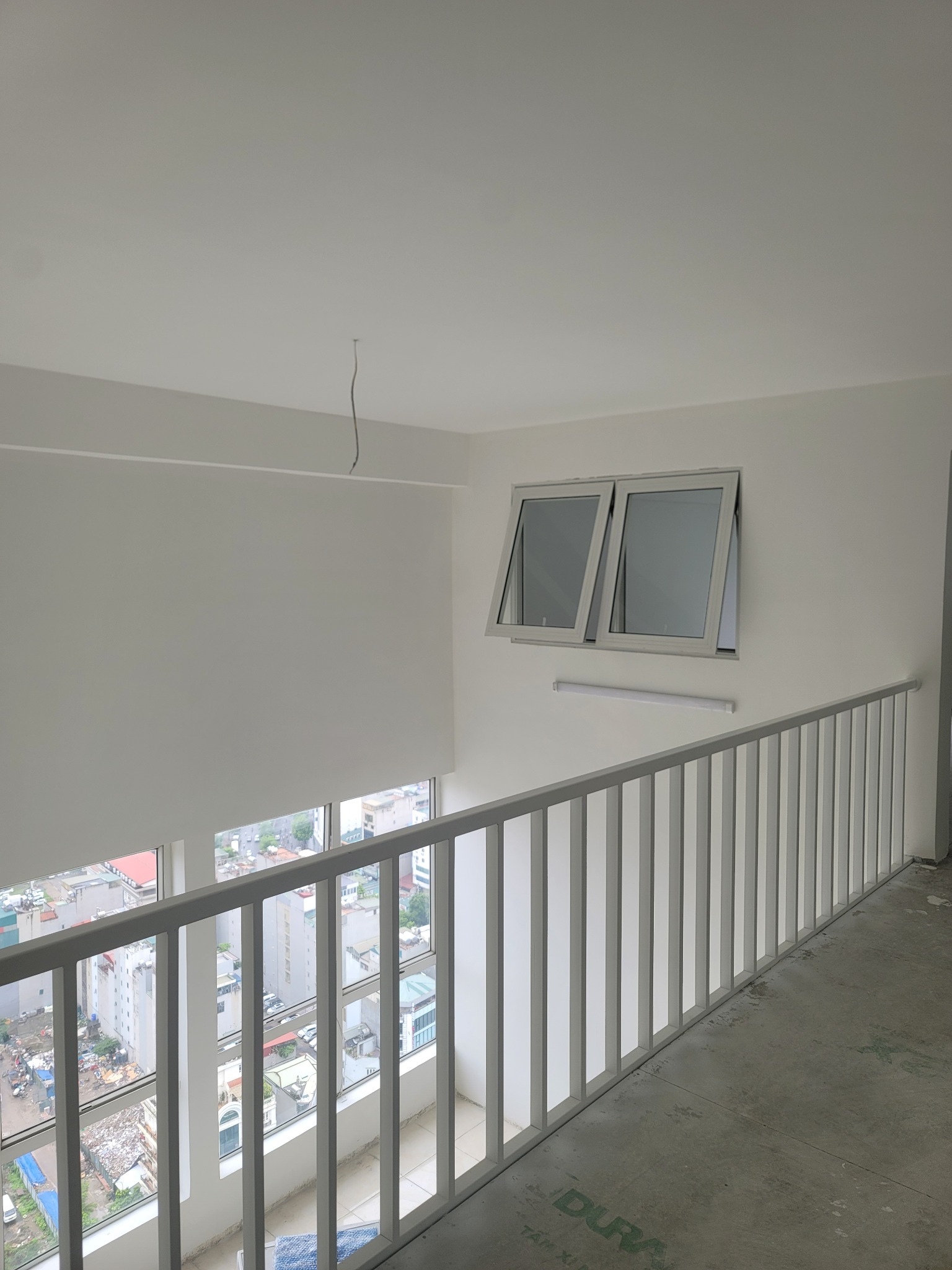 FLC Mỹ Đình — gác lửng và cầu thang hoàn thiện