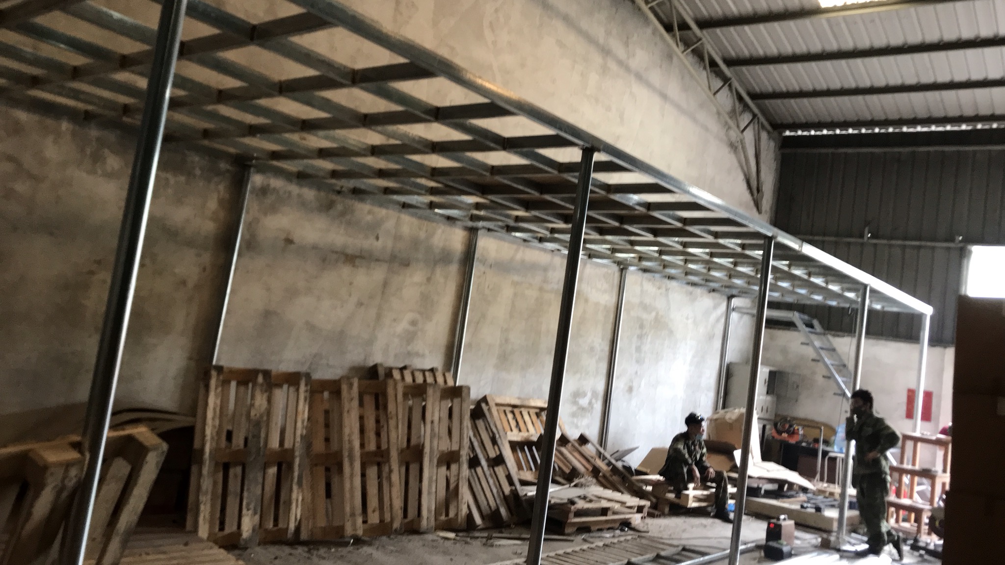 Tổng thể hệ khung sàn kho